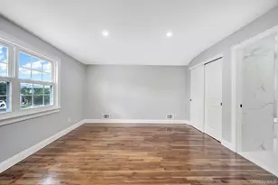 5 Notus Ave, New York, NY 10312 - Photo 15