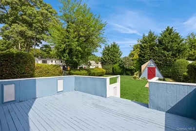 87 Center Street, Ronkonkoma, NY 11779 - Photo 19