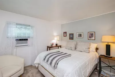 87 Center Street, Ronkonkoma, NY 11779 - Photo 7