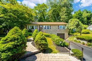 21 Midland Ave, Central Valley, NY 10917 - Photo 3