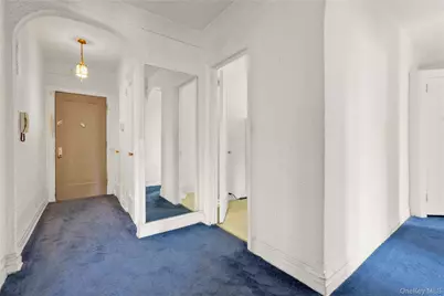 109-14 Ascan Avenue #5A, Forest Hills, NY 11375 - Photo 5