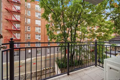 141-15 Cherry Avenue #3C, Flushing, NY 11355 - Photo 3