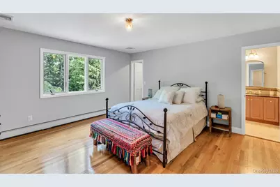 10 Winter Lane, Dix Hills, NY 11746 - Photo 23