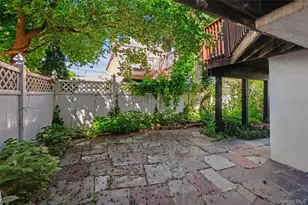 1321 Gillespie Ave, Bronx, NY 10461 - Photo 15