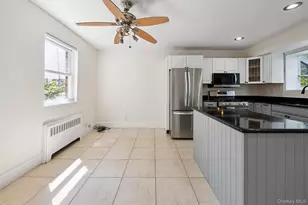 1321 Gillespie Ave, Bronx, NY 10461 - Photo 11