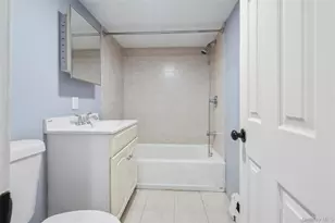 1321 Gillespie Ave, Bronx, NY 10461 - Photo 27