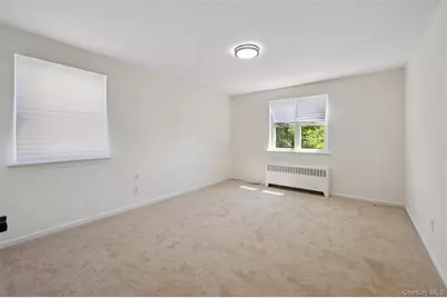 1321 Gillespie Avenue, Bronx, NY 10461 - Photo 13