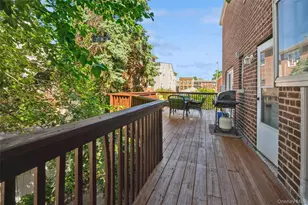 1321 Gillespie Ave, Bronx, NY 10461 - Photo 17