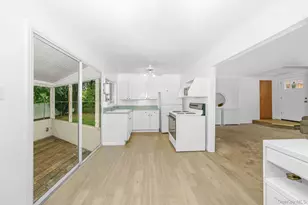 246 Columbus Ave, West Babylon, NY 11704 - Photo 9