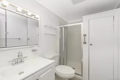 246 Columbus Avenue, West Babylon, NY 11704 - Photo 17