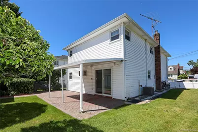 49 Lee Avenue, Albertson, NY 11507 - Photo 27
