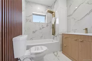 136 Elm St, Valley Stream, NY 11580 - Photo 5