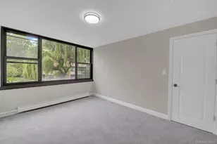166-10 Powells Cove Blvd, Whitestone, NY 11357 - Photo 17