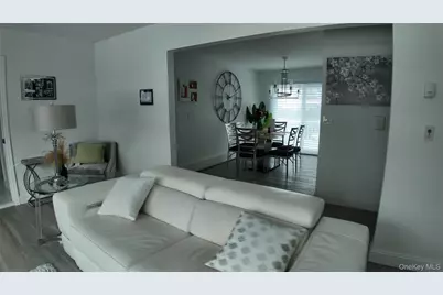 10 Lenox Court Court #807, Suffern, NY 10901 - Photo 17