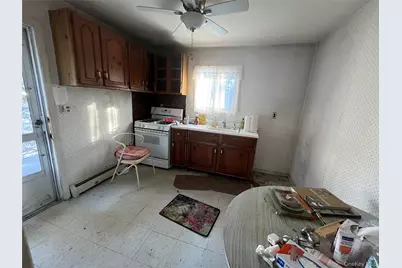 370 Boulder Street, Ronkonkoma, NY 11779 - Photo 3