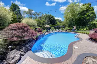426 Wolf Hill Rd, Dix Hills, NY 11746 - Photo 43