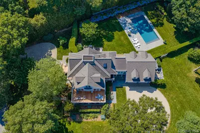 13 Peathole Lane, Bellport, NY 11713 - Photo 3