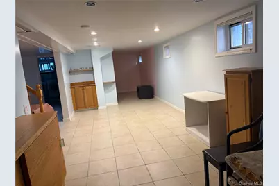 6911 180th Street, Fresh Meadows, NY 11365 - Photo 23