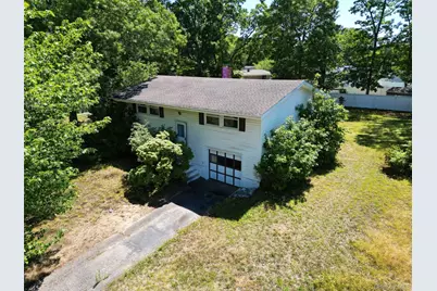 26 Cabin Lane, East Setauket, NY 11733 - Photo 1