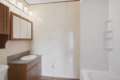 29 Academy Street, Kerhonkson, NY 12446 - Photo 19