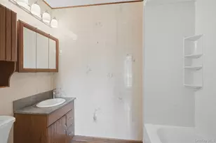 29 Academy St, Kerhonkson, NY 12446 - Photo 19