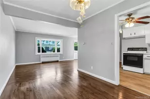 1528 Fenimore St, North Bellmore, NY 11710 - Photo 5