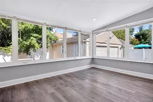 117 Walnut St, West Hempstead, NY 11552 - Photo 9