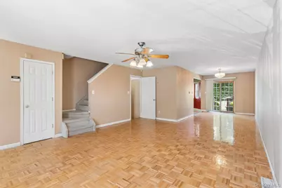 1601 Johnson Avenue #16, Elmont, NY 11003 - Photo 7