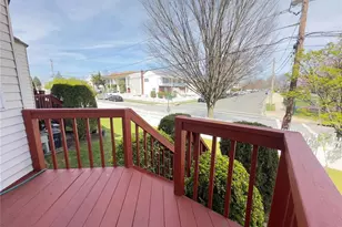 1601 Johnson Ave, Elmont, NY 11003 - Photo 31