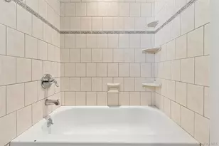 1601 Johnson Ave, Elmont, NY 11003 - Photo 29