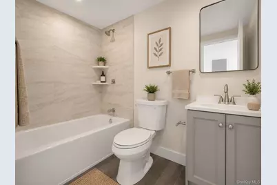 910 E 226th Street, Bronx, NY 10466 - Photo 5