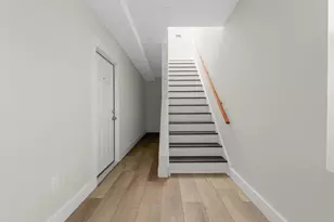 910 E 226th St, Bronx, NY 10466 - Photo 11