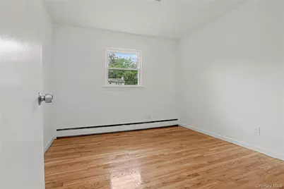 12 Roe Drive, Hyde Park, NY 12538 - Photo 13
