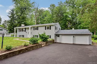 12 Roe Drive, Hyde Park, NY 12538 - Photo 1
