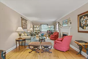 24 Overlook Rd, Great Neck, NY 11020 - Photo 15