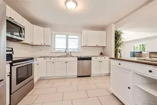 3251 Neptune Ave, Oceanside, NY 11572 - Photo 9
