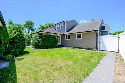 3251 Neptune Avenue, Oceanside, NY 11572 - Photo 19
