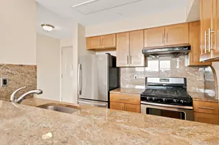 40-40 75th St, Elmhurst, NY 11373 - Photo 9