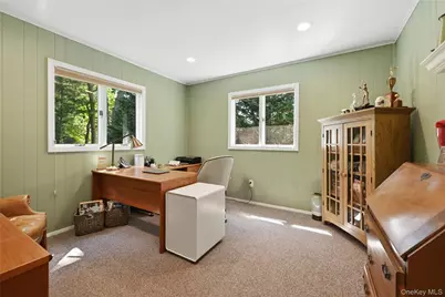 115 Autumn Drive, Hauppauge, NY 11788 - Photo 27