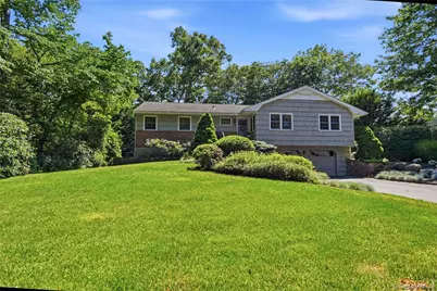 115 Autumn Drive, Hauppauge, NY 11788 - Photo 1