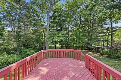 115 Autumn Drive, Hauppauge, NY 11788 - Photo 37