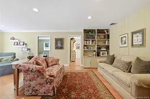 115 Autumn Dr, Hauppauge, NY 11788 - Photo 21