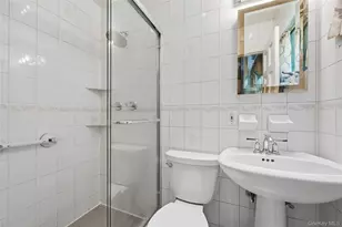 115 Autumn Dr, Hauppauge, NY 11788 - Photo 33