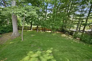 115 Autumn Dr, Hauppauge, NY 11788 - Photo 39