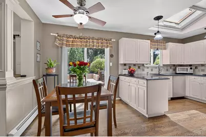 6 W Oak Hill, Oyster Bay, NY 11771 - Photo 11