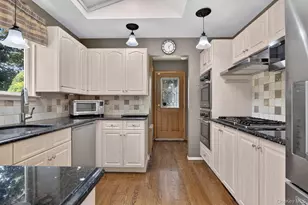 6 W Oak Hill, Oyster Bay, NY 11771 - Photo 13