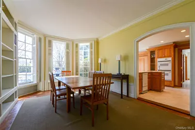1 Pond Road, Glen Cove, NY 11542 - Photo 7