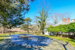 1 Pond Rd, Glen Cove, NY 11542 - Photo 33