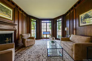 1 Pond Rd, Glen Cove, NY 11542 - Photo 15