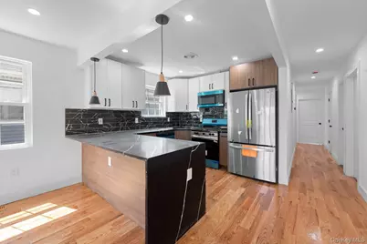 15815 N Conduit Avenue, Jamaica, NY 11434 - Photo 5